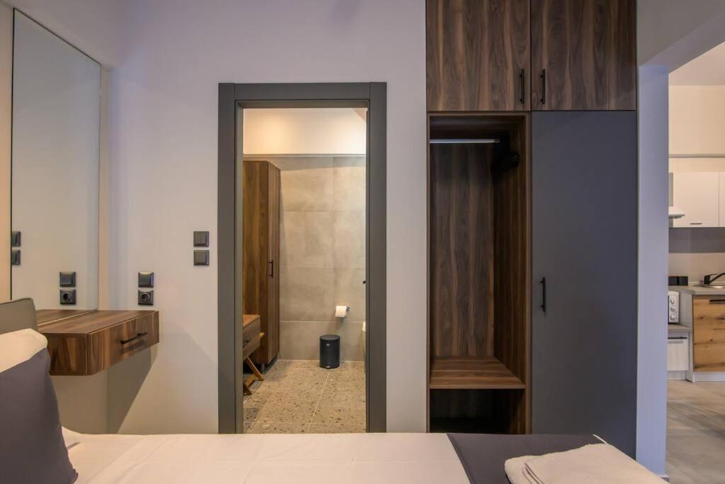 Luxury Central Apartment 4,1 Larissa Exterior photo